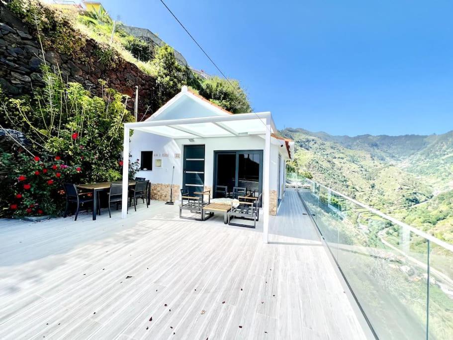 Mar A Vista By Your Madeira Rentals Понта до Сол Екстериор снимка